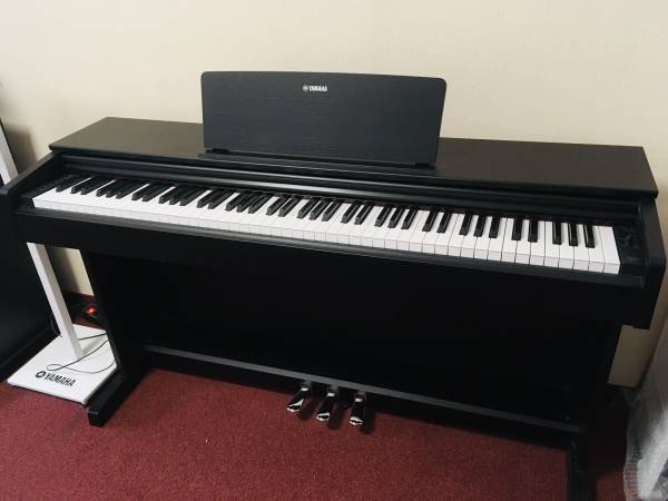 e piano Yamaha Arius YDP143 mieten ohne Mindestmietzeit