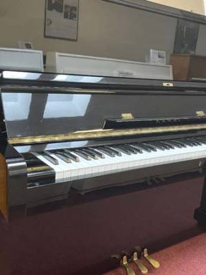 Kawai Piano mit Moderator mieten Köln