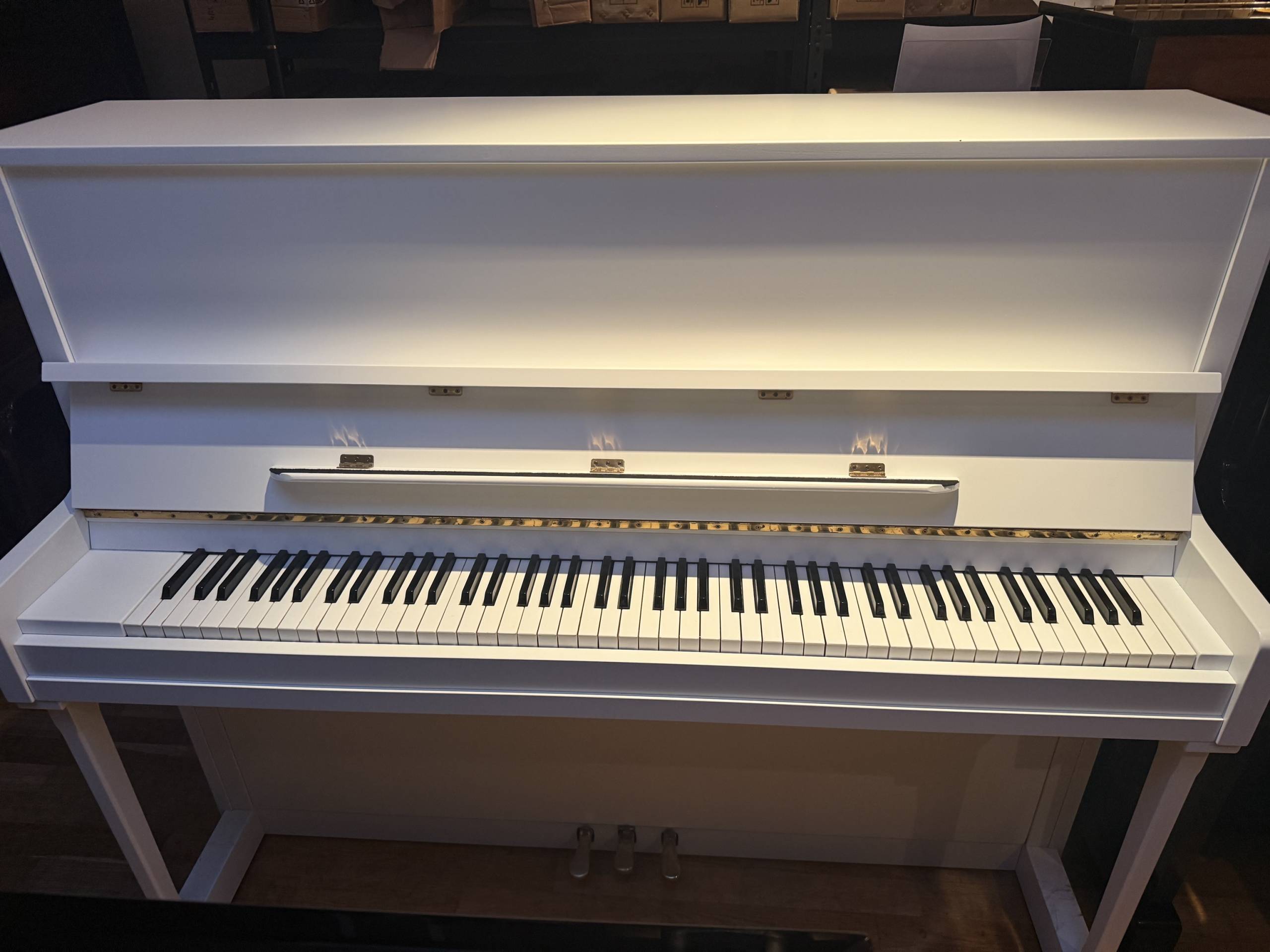 Mietklavier<br>Ibach weiss matt – Bild 7