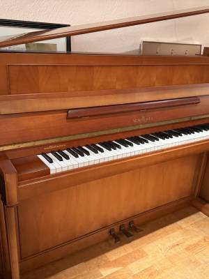 Gebrauchtklavier<br>Schimmel Nussbaum
