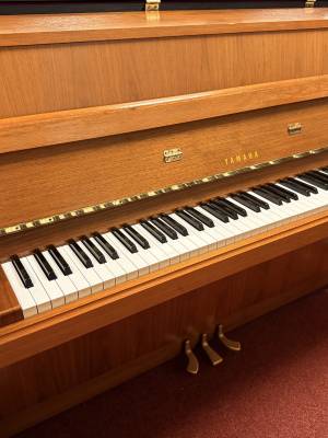 Mietklavier<br>Yamaha Nussbaum