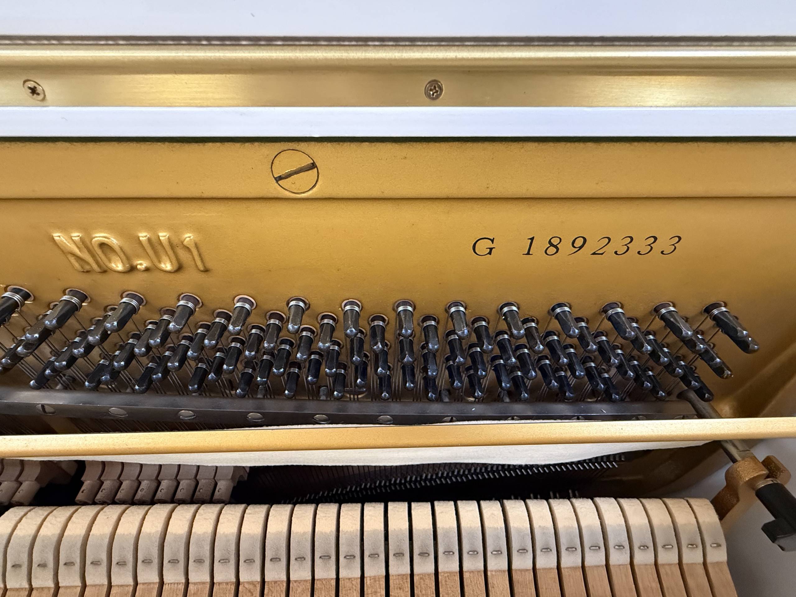 Gebrauchtklavier<br>Yamaha U1 PWH weiss poliert – Bild 4